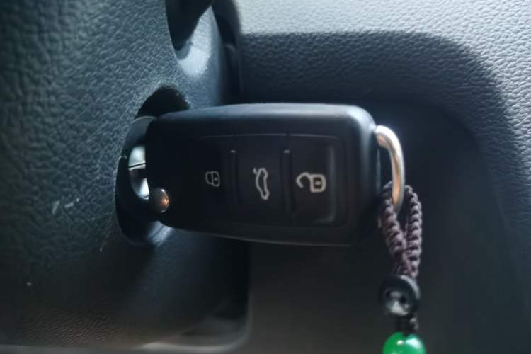 Used Volkswagen Santana 2021 1.5L Automatic Fashion Edition Vehicle Key
