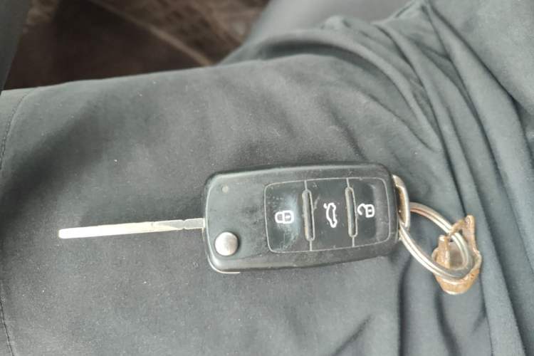 Used Volkswagen Santana 2021 1.5L Manual Fashion Edition Vehicle Key
