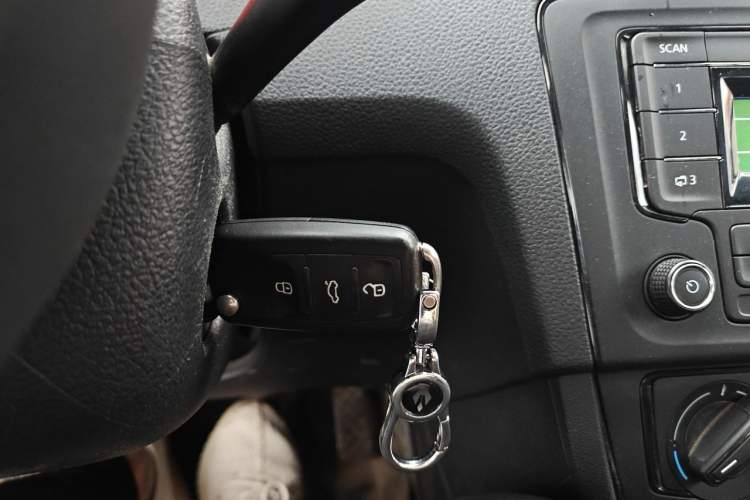 Used Volkswagen Santana 2021 1.5L Manual Fashion Edition Vehicle Key