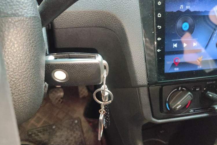 Used Volkswagen Santana 2021 1.5L Manual Fashion Edition Vehicle Key