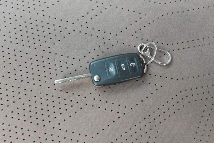 Used Volkswagen Santana 2021 1.5L Manual Fashion Edition Vehicle Key