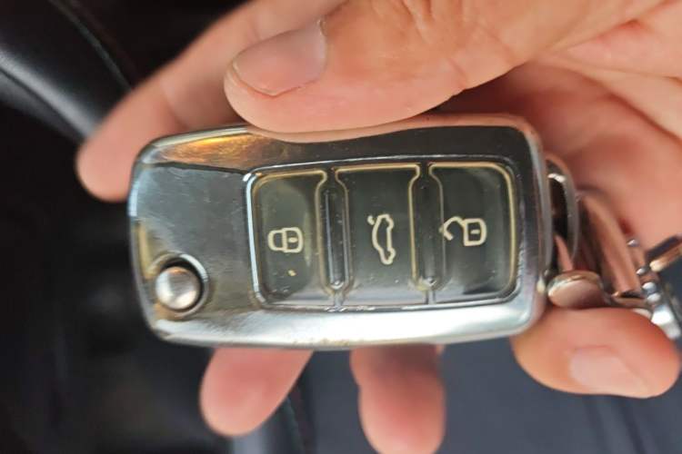 Used Volkswagen Santana 2021 1.5L Manual Fashion Edition Vehicle Key