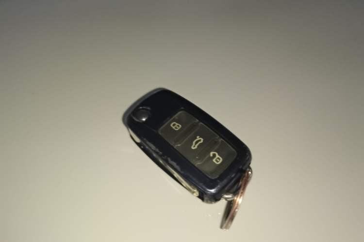 Used Volkswagen Santana 2021 1.5L Manual Fashion Edition Vehicle Key