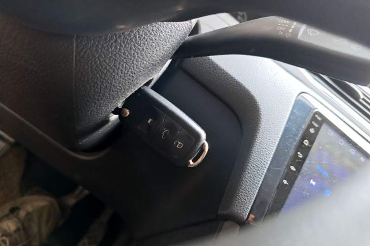 Used Volkswagen Santana 2021 1.5L Automatic Fashion Edition Vehicle Key