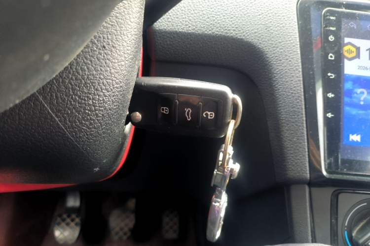 Used Volkswagen Santana 2021 1.5L Manual Fashion Edition Vehicle Key