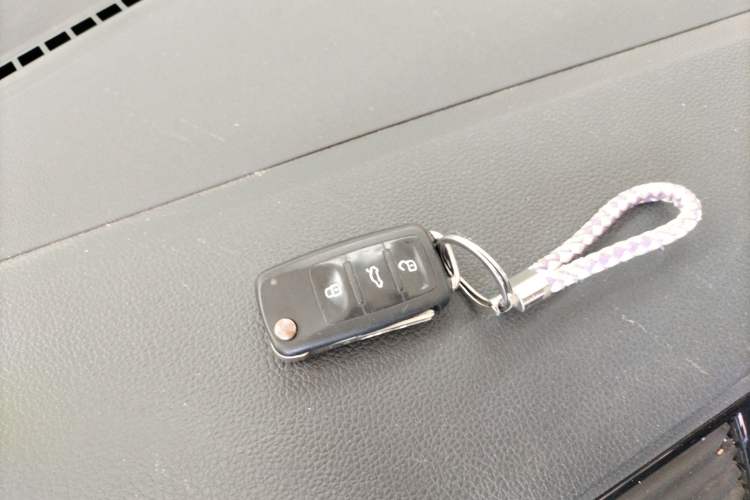 Used Volkswagen Santana 2021 1.5L Manual Fashion Edition Vehicle Key