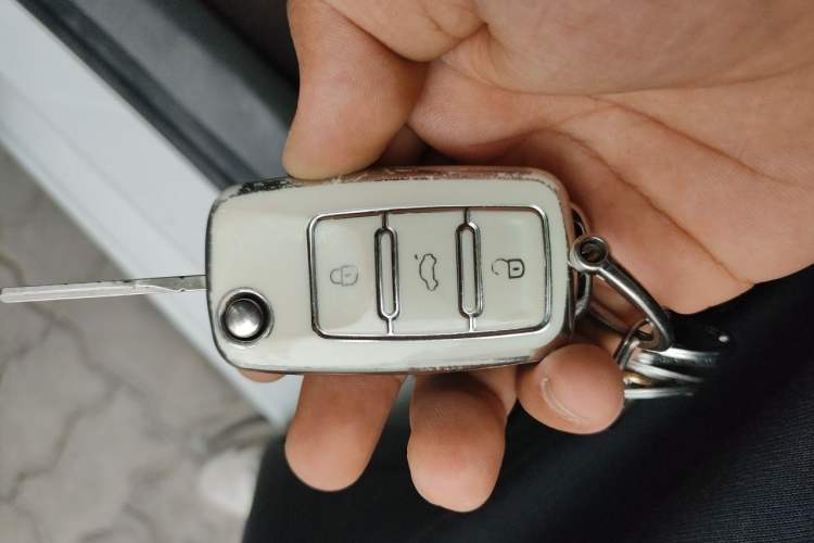 Used Volkswagen Santana 2021 1.5L Manual Fashion Edition Vehicle Key