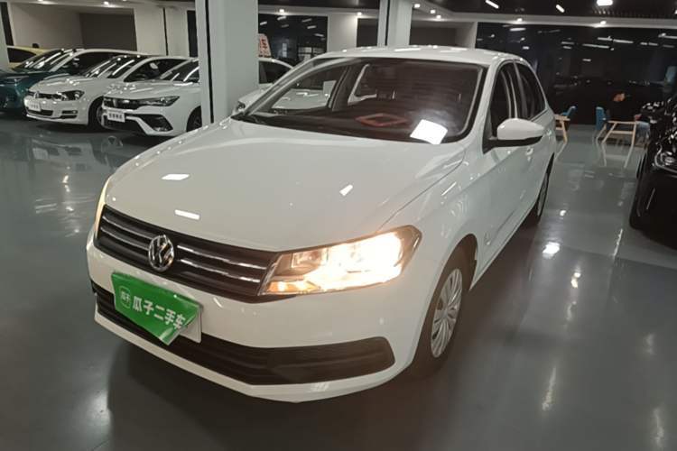 Volkswagen Santana 2021 1.5L Automatic Fashion Edition usata Guazi used car, China used car export, Used car for sale, Used cars, Cheapest cars for sale