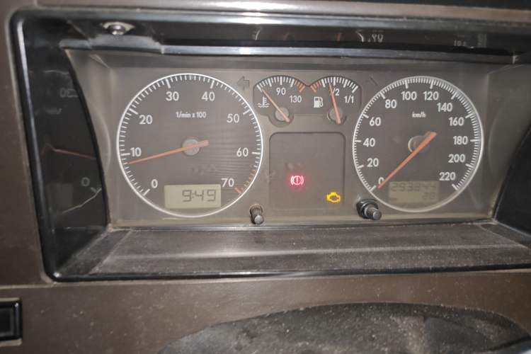 Used Volkswagen Santana Classic 2004 1.8L Standard Edition Instrument Cluster