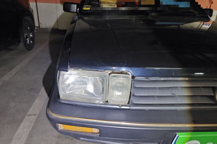 Used Volkswagen Santana Classic 2004 1.8L Standard Edition Right Front Headlight