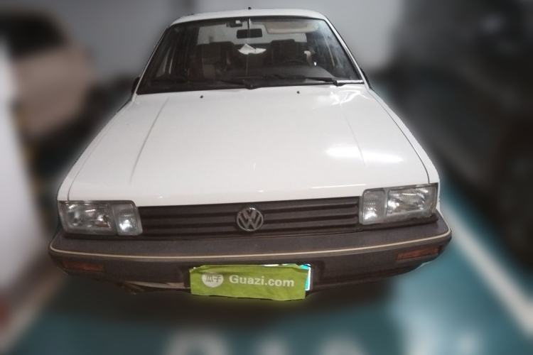 Used Volkswagen Santana Classic 2004 1.8L Standard Edition Front