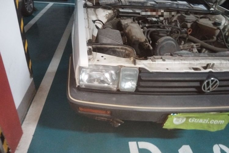 Used Volkswagen Santana Classic 2004 1.8L Standard Edition Right Front Headlight