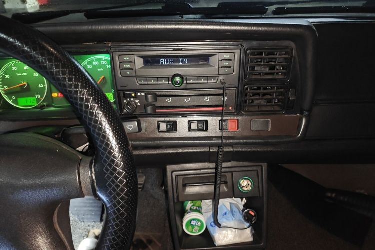 Used Volkswagen Santana Classic 2007 1.8L Jingchang Model Audio And AC Panel