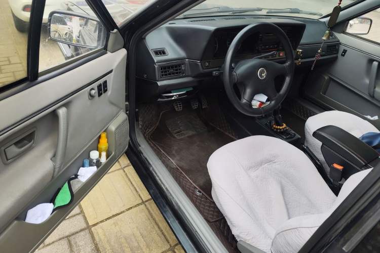 Used Volkswagen Santana Classic 2007 1.8L Jingchang Model Driver Seat