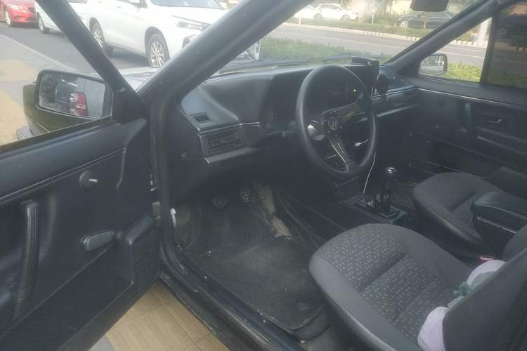 Used Volkswagen Santana Classic 2007 1.8L Jingchang Model Driver Seat