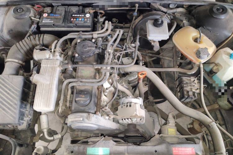 Used Volkswagen Santana Classic 2007 1.8L Jingchang Model Engine Bay