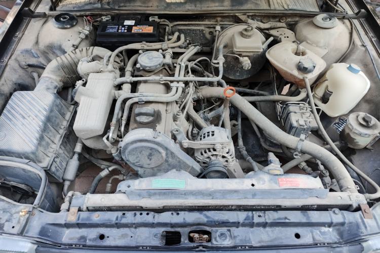 Used Volkswagen Santana Classic 2007 1.8L Jingchang Model Engine Bay