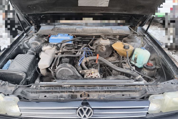 Used Volkswagen Santana Classic 2007 1.8L Jingchang Model Engine Bay