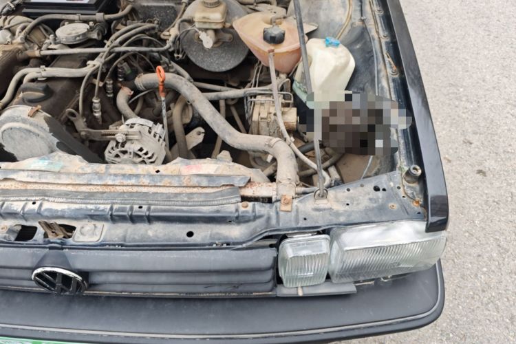 Used Volkswagen Santana Classic 2007 1.8L Jingchang Model Engine Bay Left