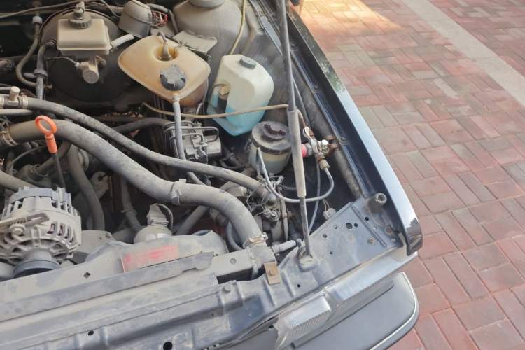 Used Volkswagen Santana Classic 2007 1.8L Jingchang Model Engine Bay Left