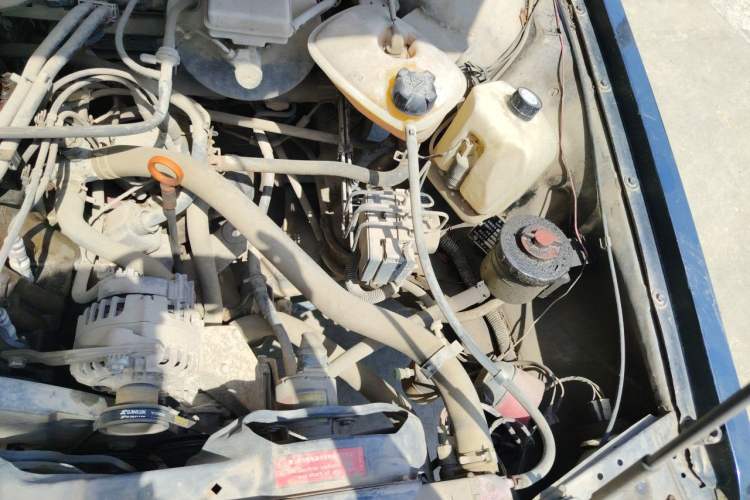 Used Volkswagen Santana Classic 2007 1.8L Jingchang Model Engine Bay Left