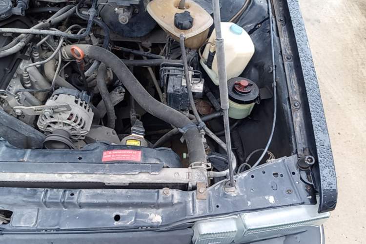 Used Volkswagen Santana Classic 2007 1.8L Jingchang Model Engine Bay Left