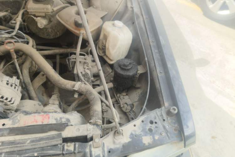 Used Volkswagen Santana Classic 2007 1.8L Jingchang Model Engine Bay Left