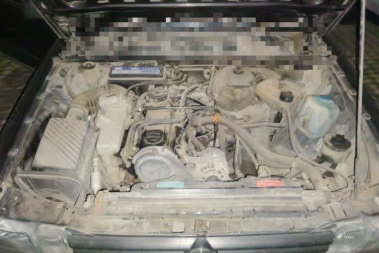 Used Volkswagen Santana Classic 2007 1.8L Jingchang Model Engine Bay