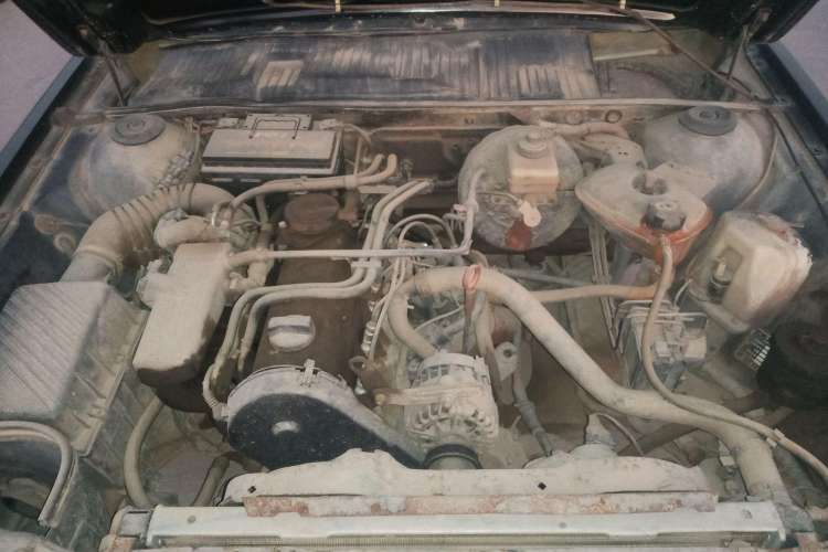 Used Volkswagen Santana Classic 2007 1.8L Jingchang Model Engine Bay