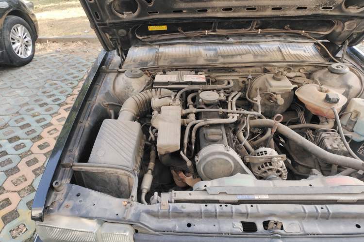Used Volkswagen Santana Classic 2007 1.8L Jingchang Model Engine Bay Right