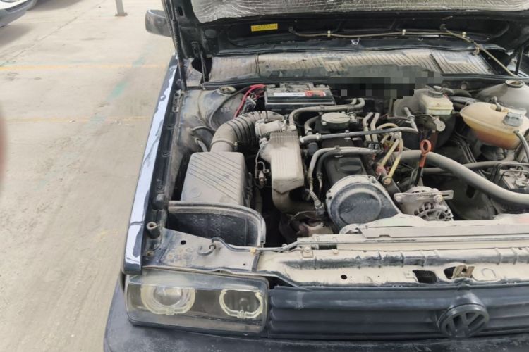 Used Volkswagen Santana Classic 2007 1.8L Jingchang Model Engine Bay Right