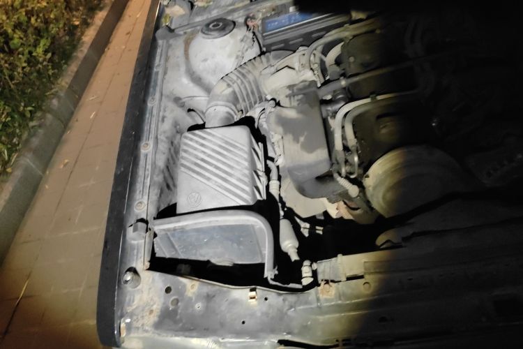 Used Volkswagen Santana Classic 2007 1.8L Jingchang Model Engine Bay Right