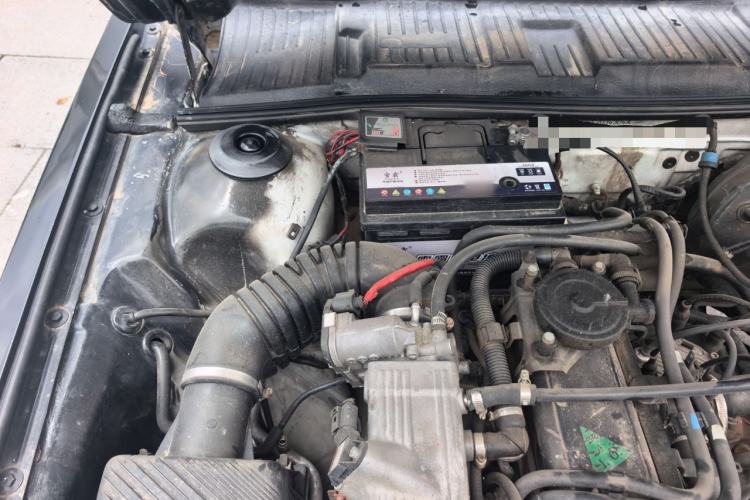 Used Volkswagen Santana Classic 2007 1.8L Jingchang Model Engine Bay Right