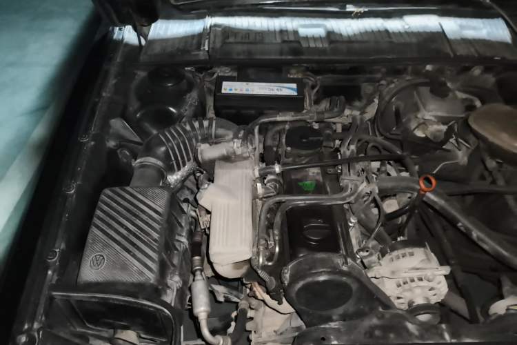 Used Volkswagen Santana Classic 2007 1.8L Jingchang Model Engine Bay Right