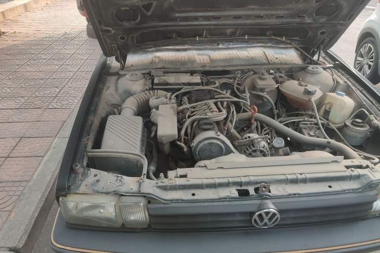 Used Volkswagen Santana Classic 2007 1.8L Jingchang Model Engine Bay Right
