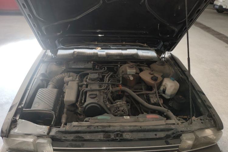 Used Volkswagen Santana Classic 2007 1.8L Jingchang Model Engine Bay