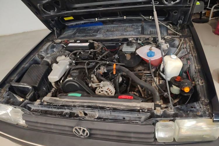 Used Volkswagen Santana Classic 2007 1.8L Jingchang Model Engine Bay