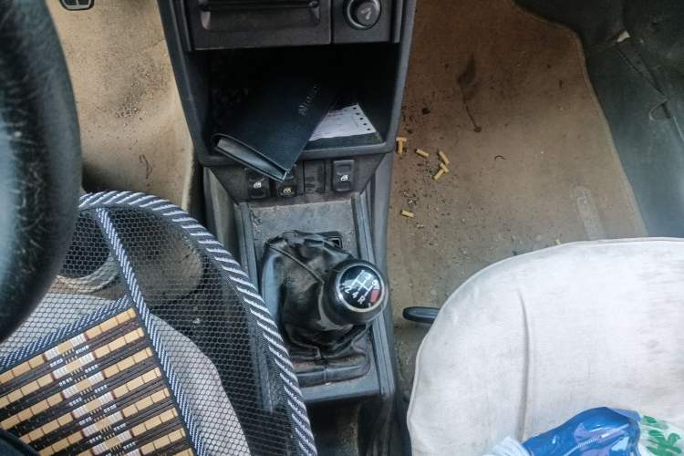 Used Volkswagen Santana Classic 2007 1.8L Jingchang Model Gear Lever