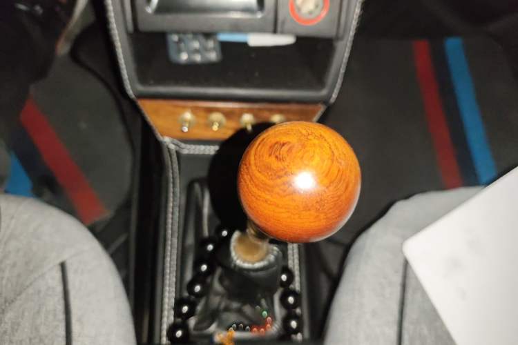Used Volkswagen Santana Classic 2007 1.8L Jingchang Model Gear Lever