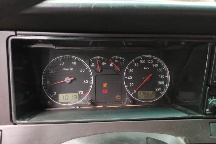 Used Volkswagen Santana Classic 2007 1.8L Jingchang Model Instrument Cluster