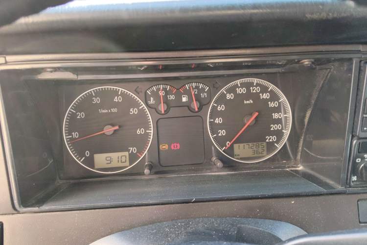 Used Volkswagen Santana Classic 2007 1.8L Jingchang Model Instrument Cluster