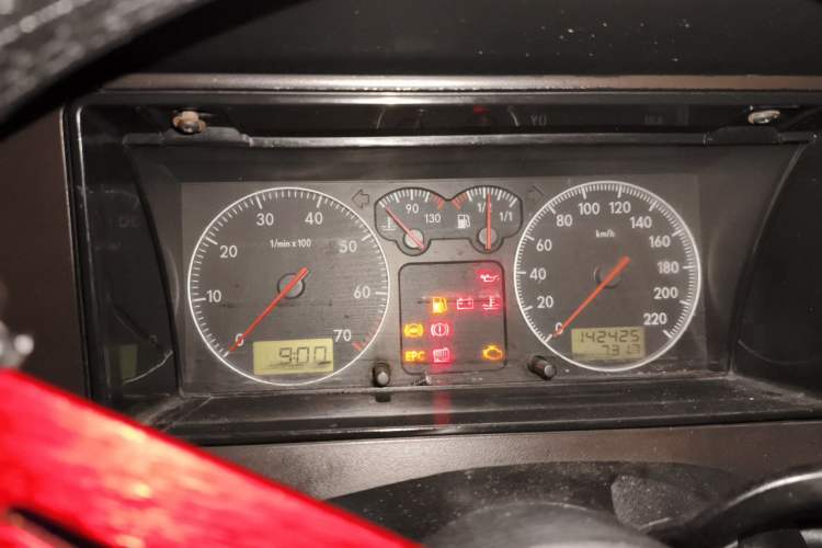 Used Volkswagen Santana Classic 2007 1.8L Jingchang Model Instrument Cluster