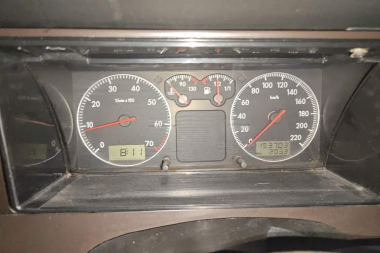 Used Volkswagen Santana Classic 2007 1.8L Jingchang Model Instrument Cluster