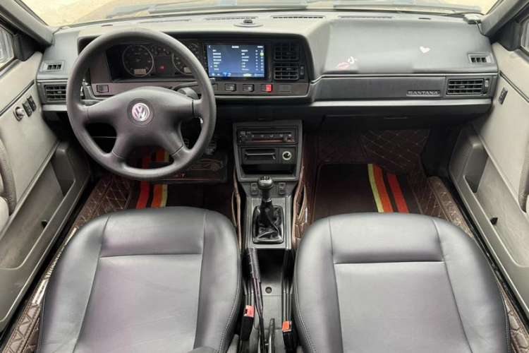 Used Volkswagen Santana Classic 2007 1.8L Jingchang Model Interior 2
