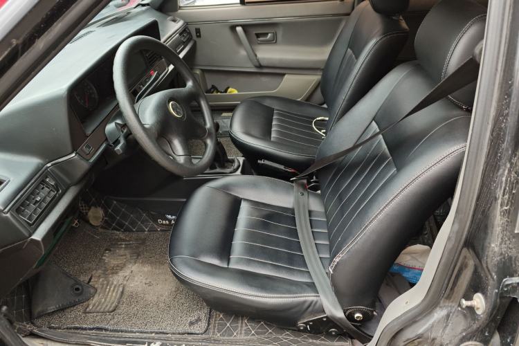 Used Volkswagen Santana Classic 2007 1.8L Jingchang Model Left Front Seat