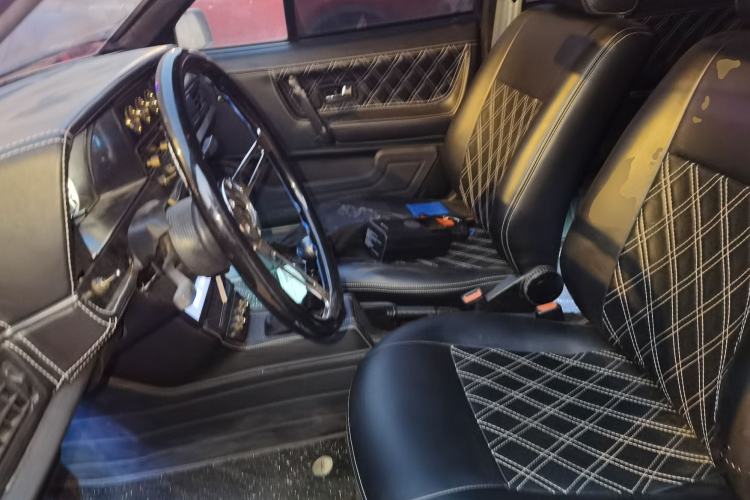 Used Volkswagen Santana Classic 2007 1.8L Jingchang Model Left Front Seat