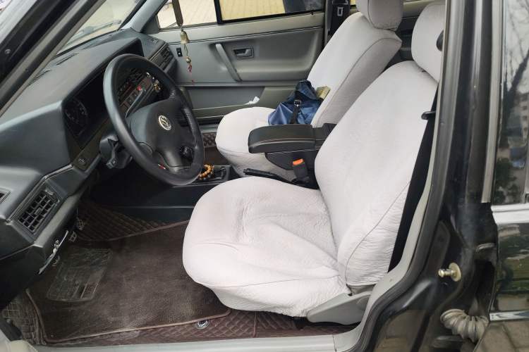Used Volkswagen Santana Classic 2007 1.8L Jingchang Model Left Front Seat