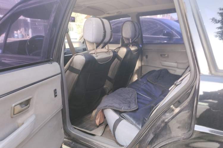 Used Volkswagen Santana Classic 2007 1.8L Jingchang Model Left Rear Seat