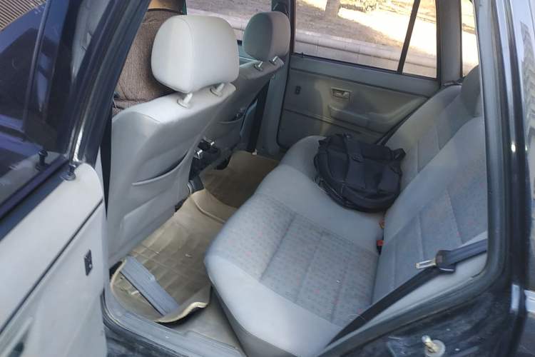Used Volkswagen Santana Classic 2007 1.8L Jingchang Model Left Rear Seat