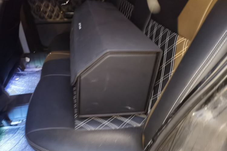 Used Volkswagen Santana Classic 2007 1.8L Jingchang Model Left Rear Seat
